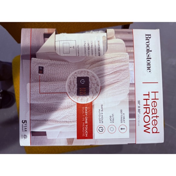 Brookstone Heated Throw Blanket 50x60 Ultra Soft Sherpa Warm 4 Heat Settings - Picture 3 of 6